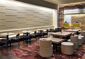 By Marriott Downtown/pearl District Hotel Portland