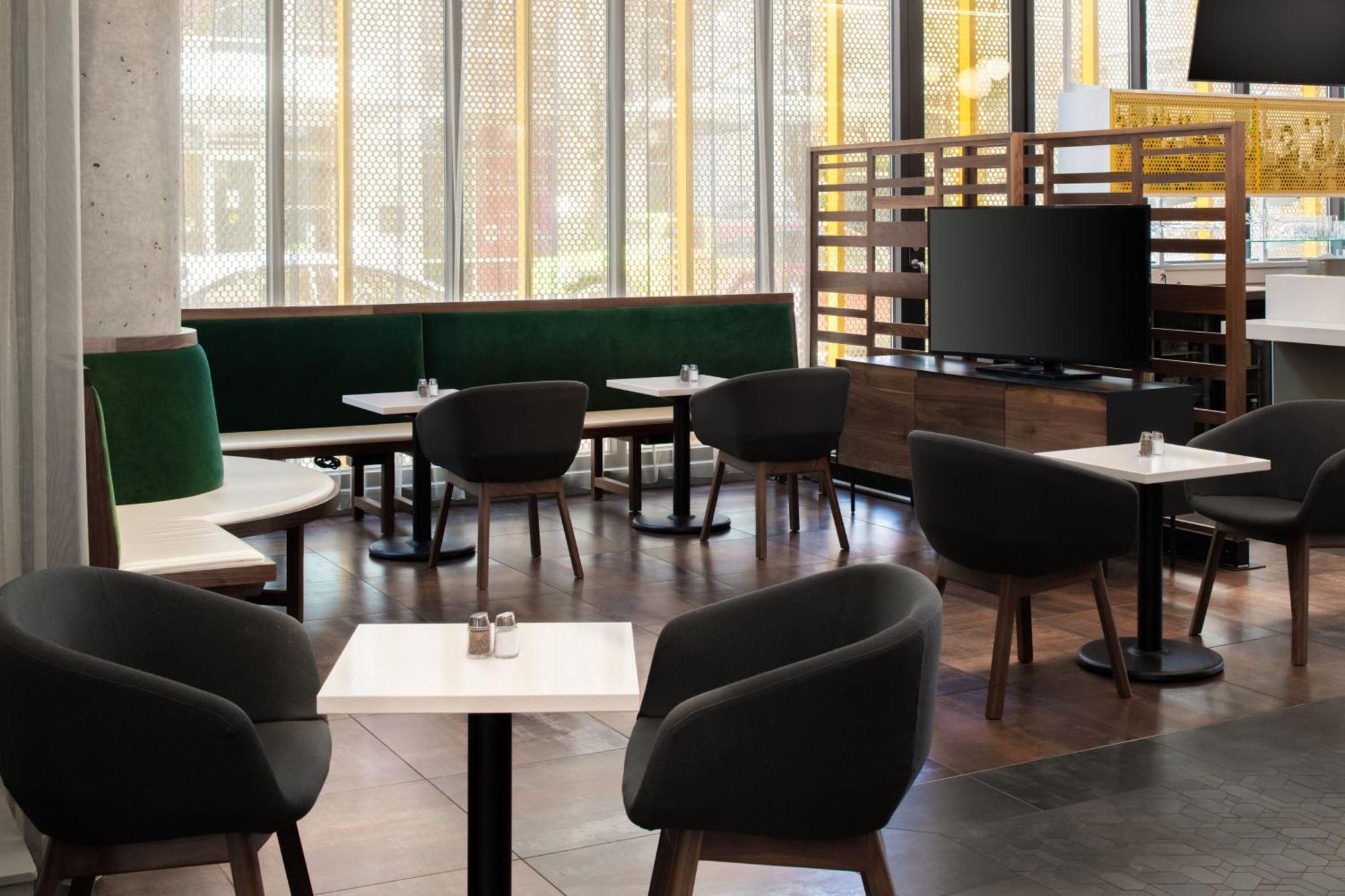By Marriott Downtown/pearl District 3* Portland