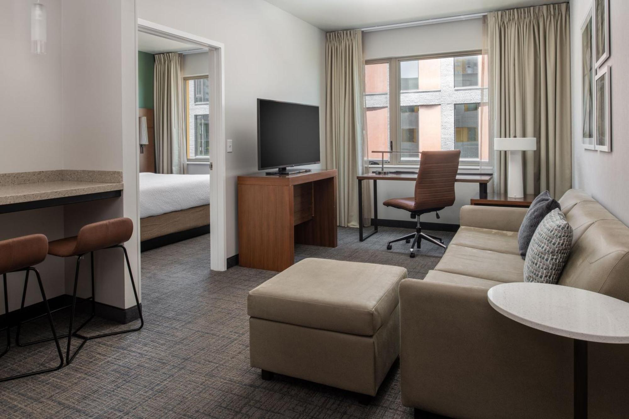 Hotel By Marriott Downtown/pearl District